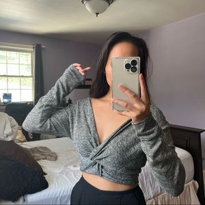 moa moa front twist cropped blouse